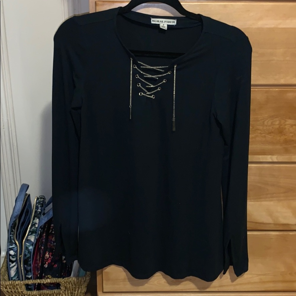 Laced long sleeve shirt